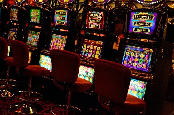 dewa99 live casino tables and sports betting interface during Asian Games season